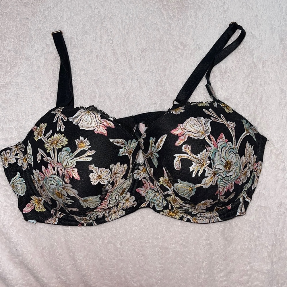 Victoria’s Secret Dream Angels Bra